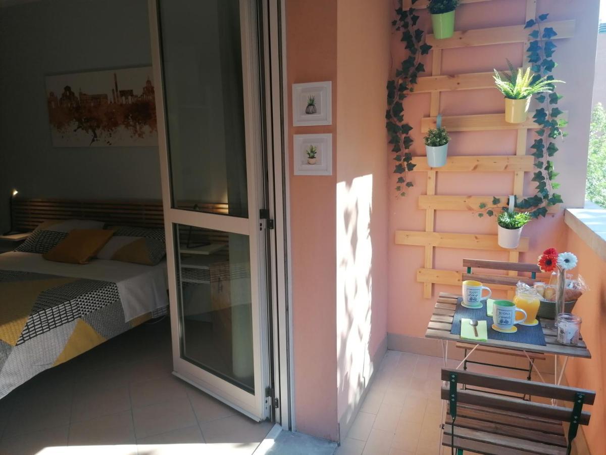 Area33 Guest House Bologna Exterior photo